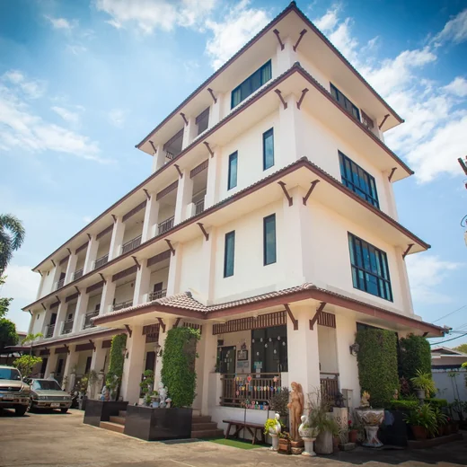 อาคารโรงแรมริมโขงหนองคาย